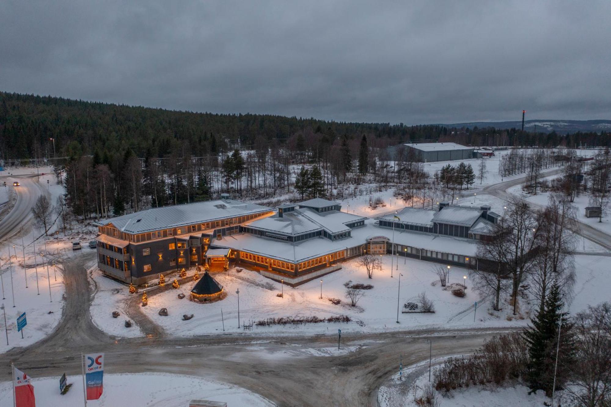 Matarengi Lodge Overtornea Екстер'єр фото